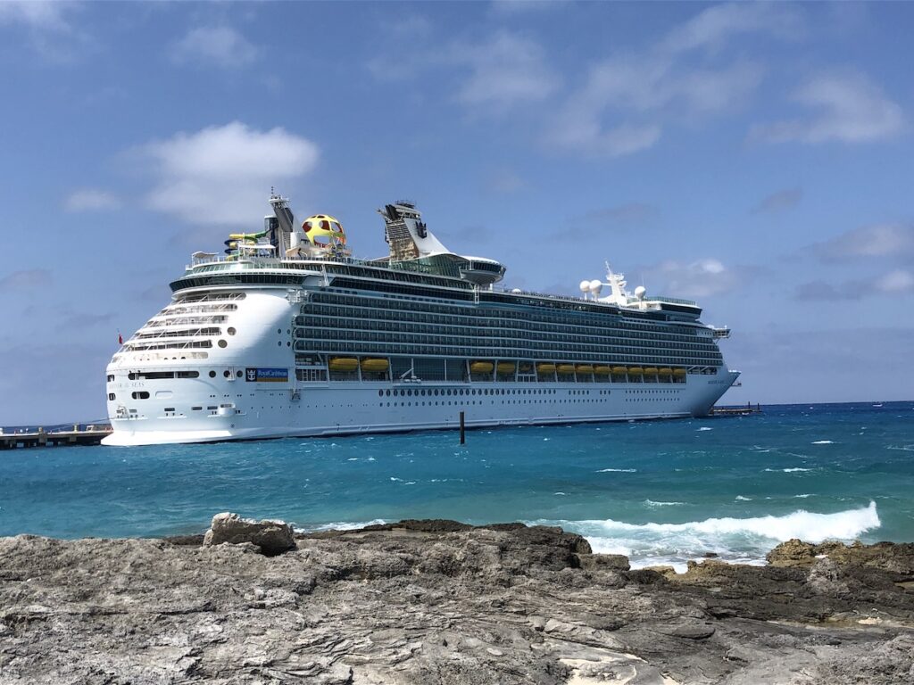 RCL Ship Coco Cay